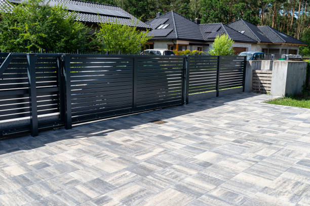 Best Commercial Driveway Pavers  in Lake Mills, IA