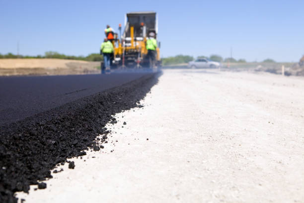 Best Affordable Driveway Pavers  in Lake Mills, IA